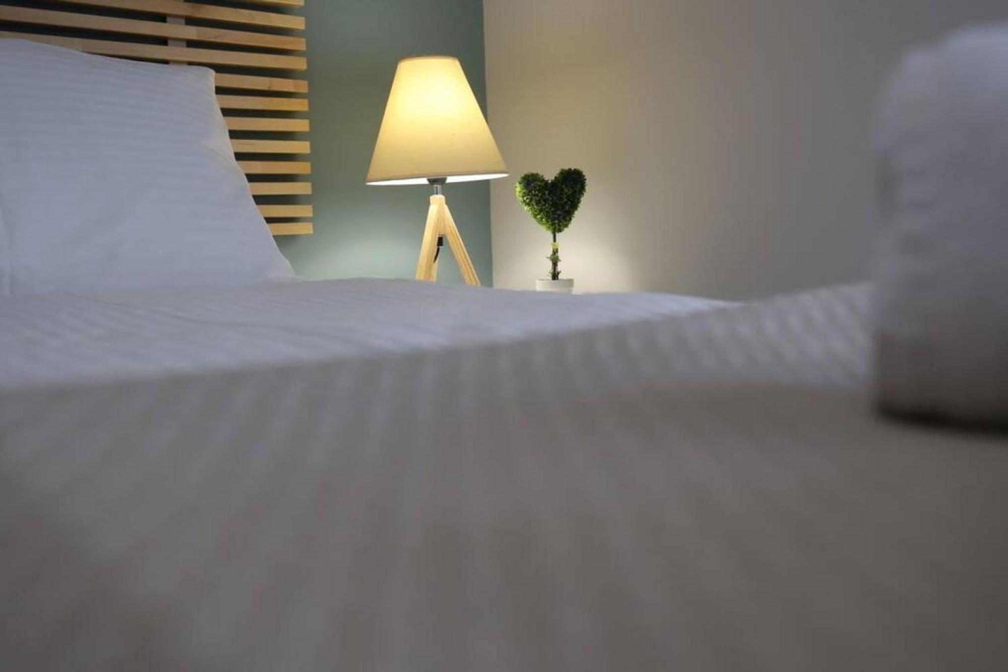 Apartamento Penthouse Lux Flat With 2 Bd Next To Larissis Atenas Exterior foto